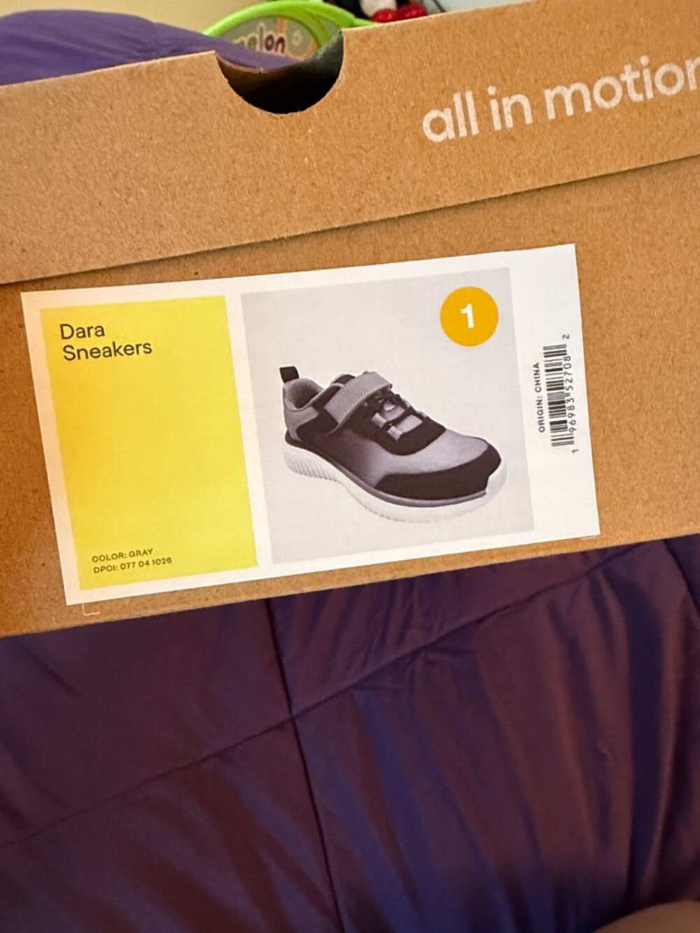 All in motion Kids Lightweight Grey and Black Athletic Sneakers NWT for school - Picture 6 of 7